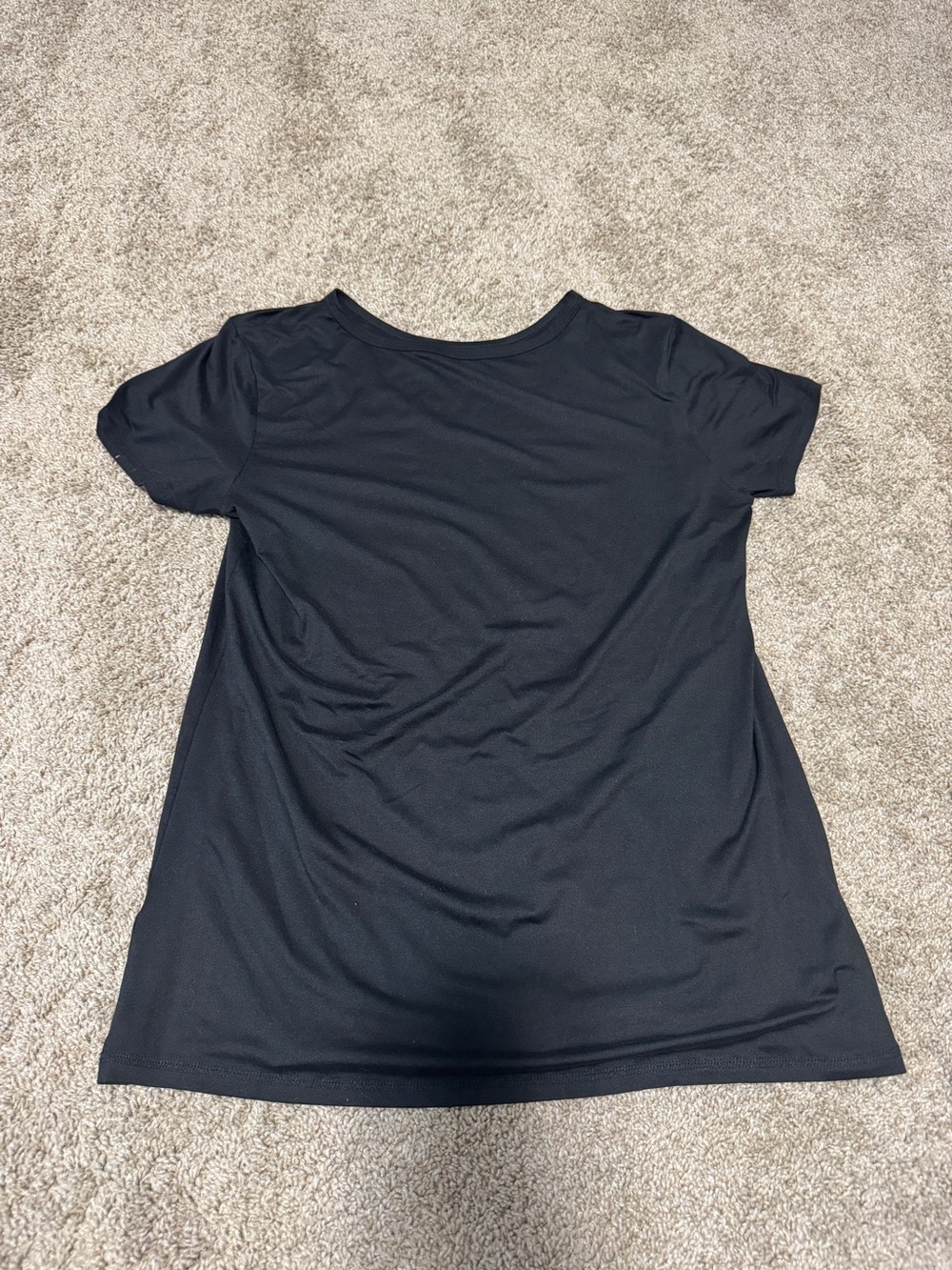 Medium Women's SHEIN Black Short-Sleeve Performance Tee
